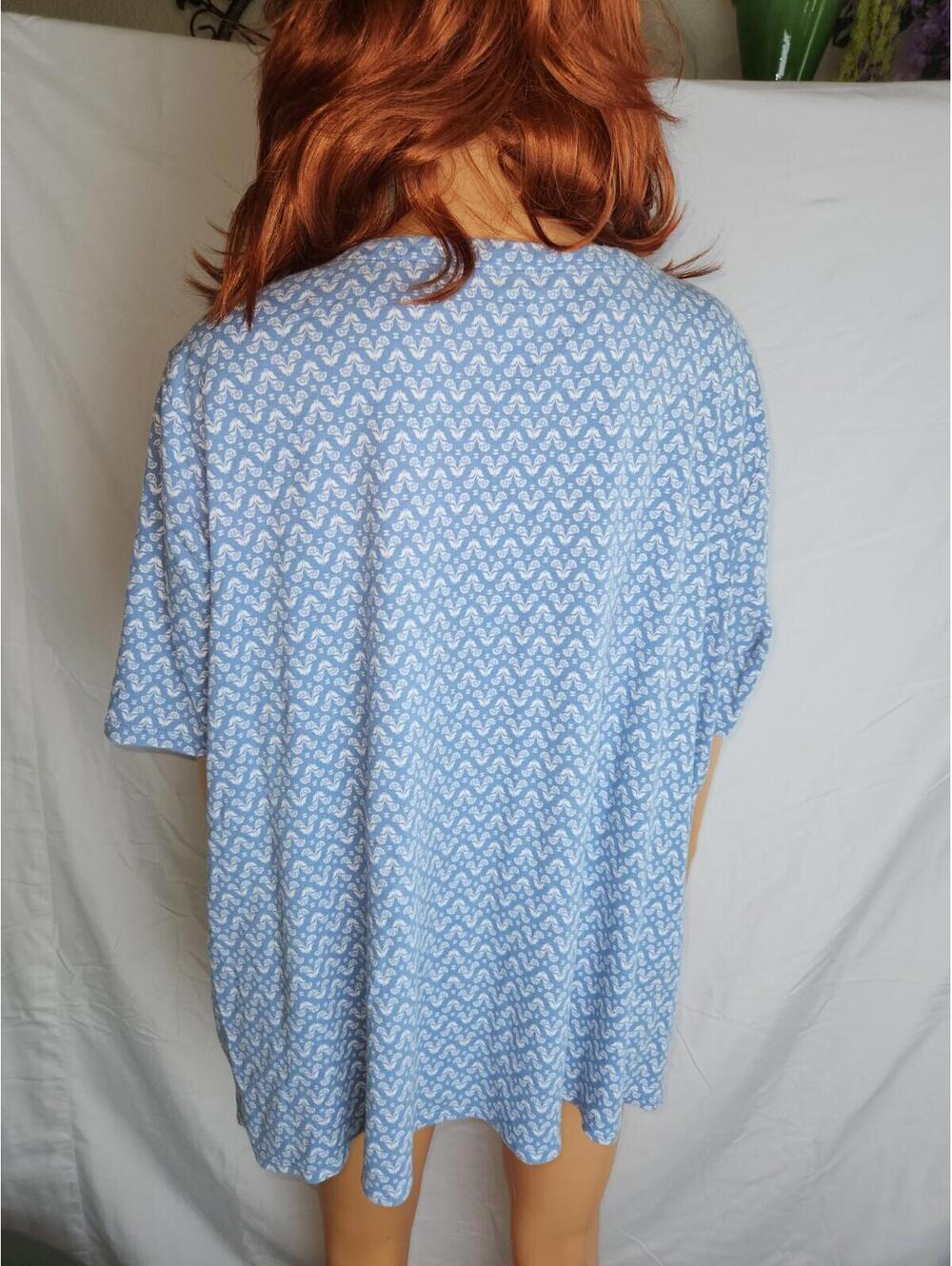 Croft & Barrow, Size  3x, classic tee, short sleeve, comfy, light blue - Picture 4 of 16